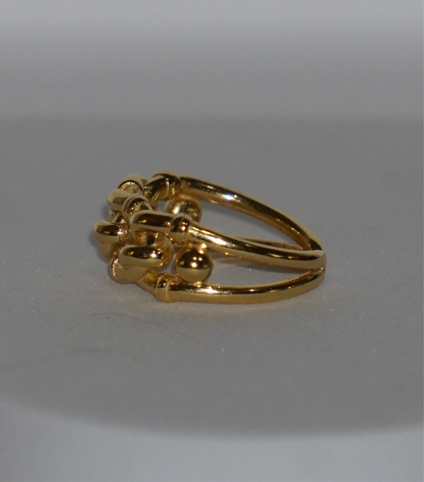 The Knot Ring