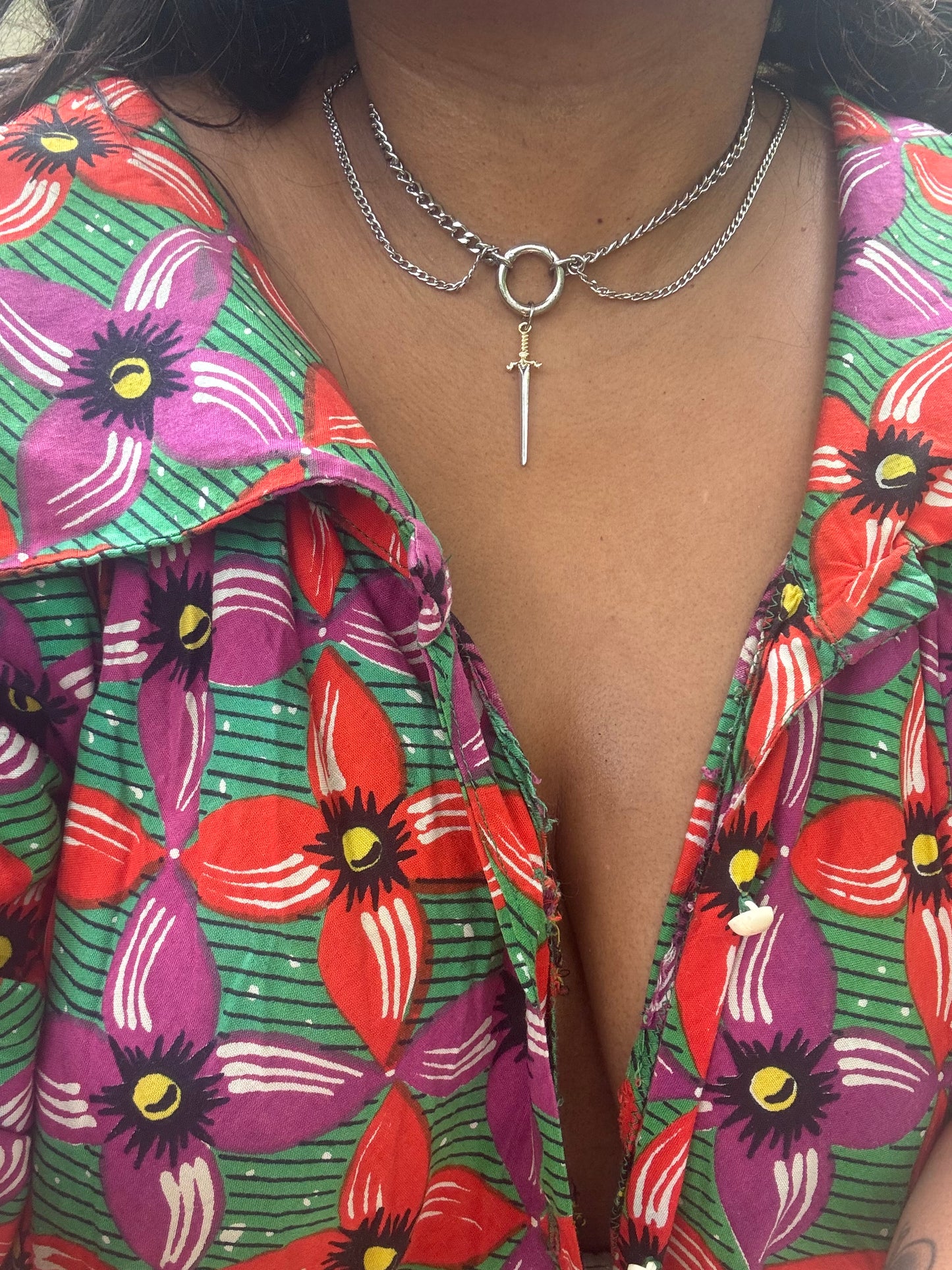 Dagger Choker