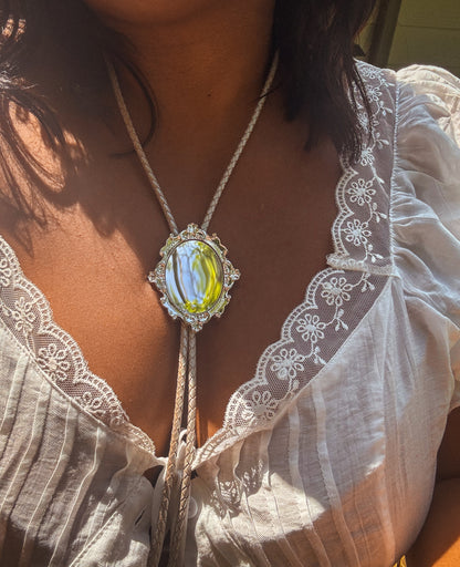Mirror Mirror Bolo