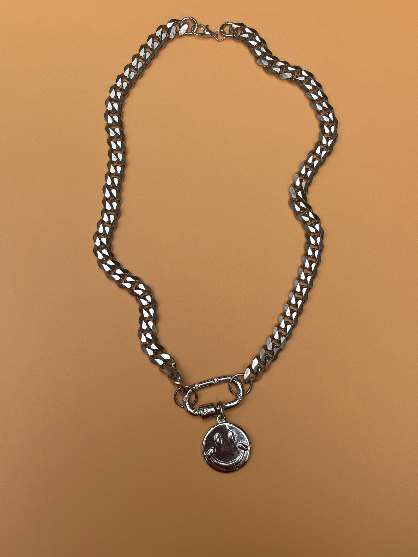 Smile Chain